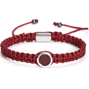 Rött stygnarmband